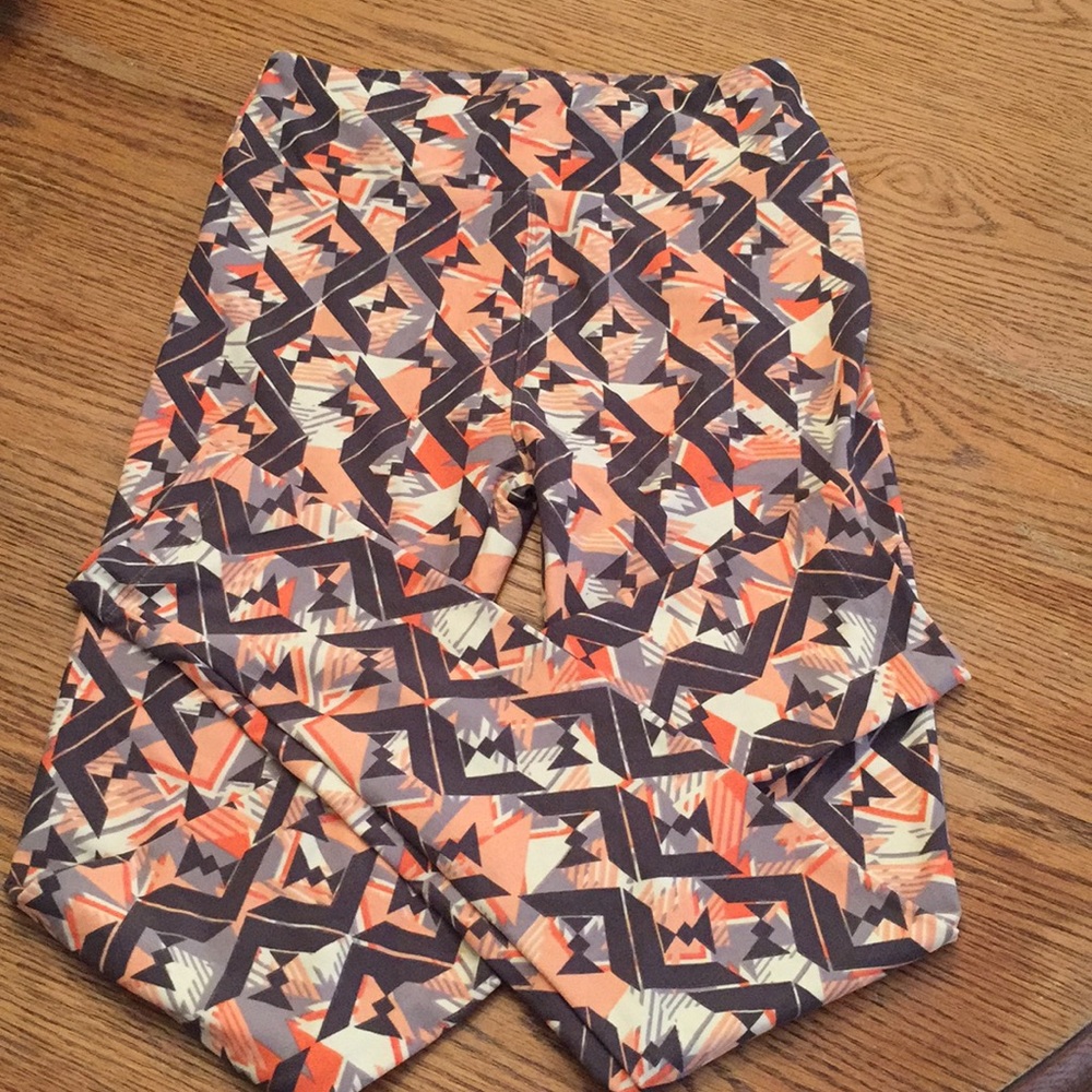 LulaRoe Leggings
